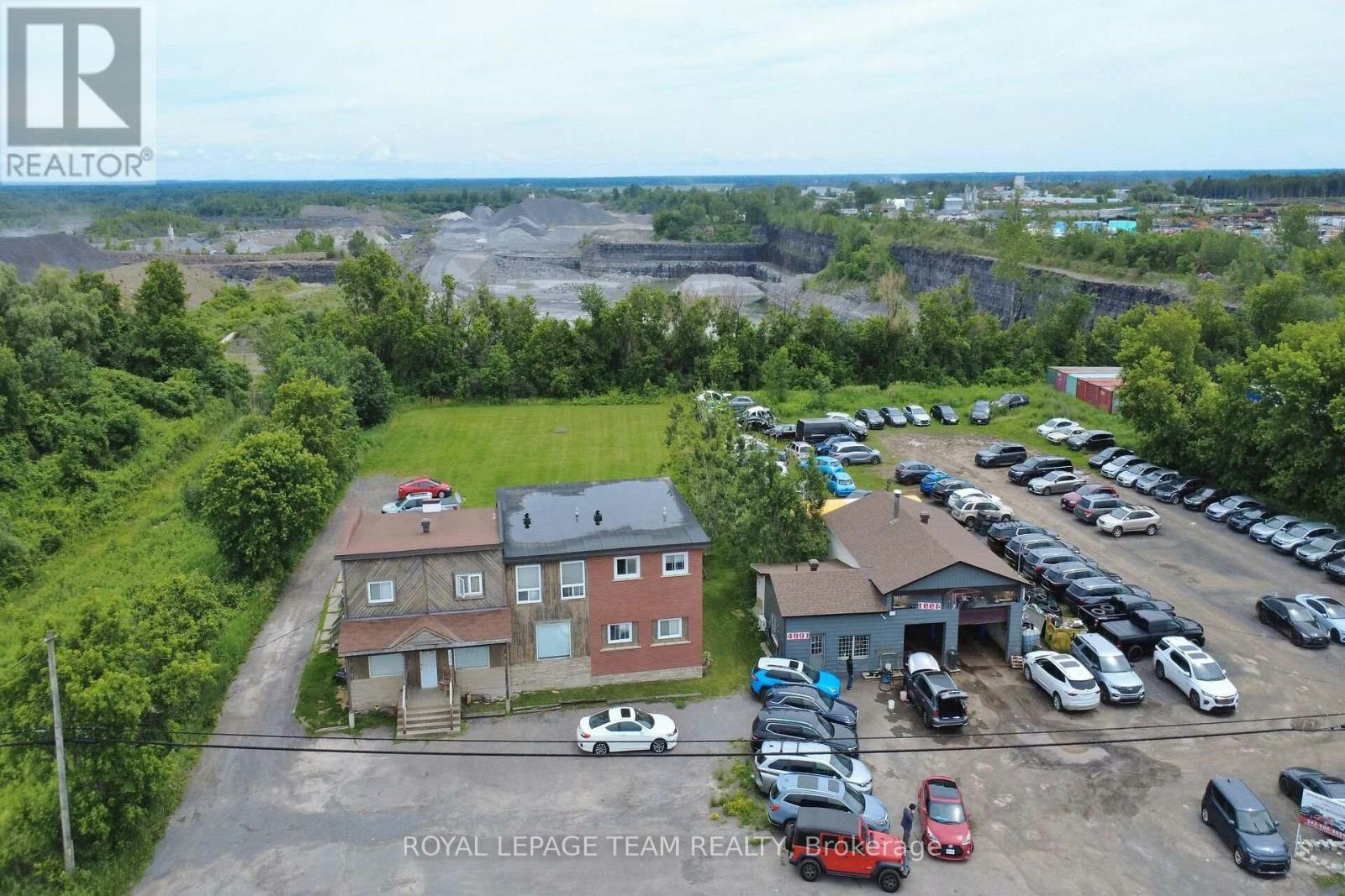 4997-4991 Bank Street, Ottawa, ON, K1X 1G8