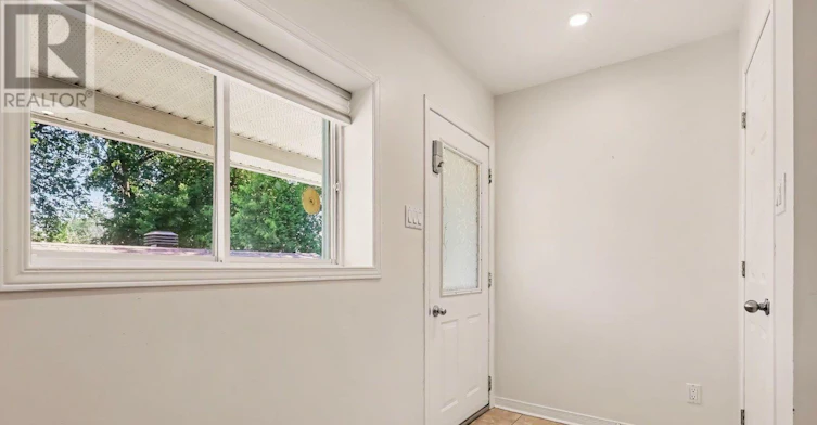 B-2055 Victoria Street, Clarence-Rockland, ON, K4K 1L5 - 4