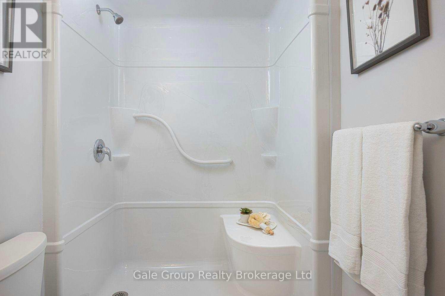 215-425 Watson Parkway N, Guelph, ON, N1E 7K5 - 26