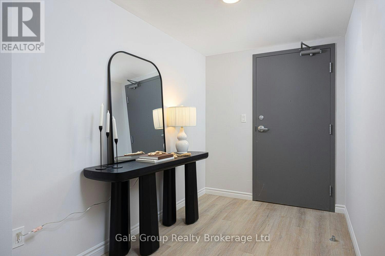 215-425 Watson Parkway N, Guelph, ON, N1E 7K5 - 30