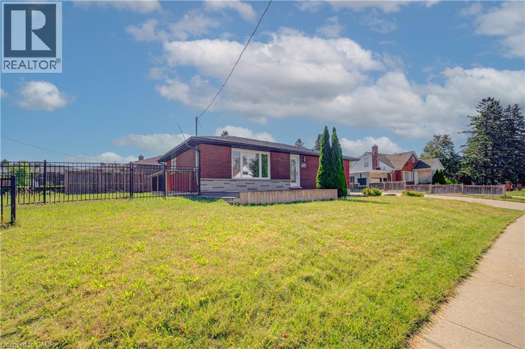 161 Kipling Avenue, Kitchener, ON, N2C 2B8