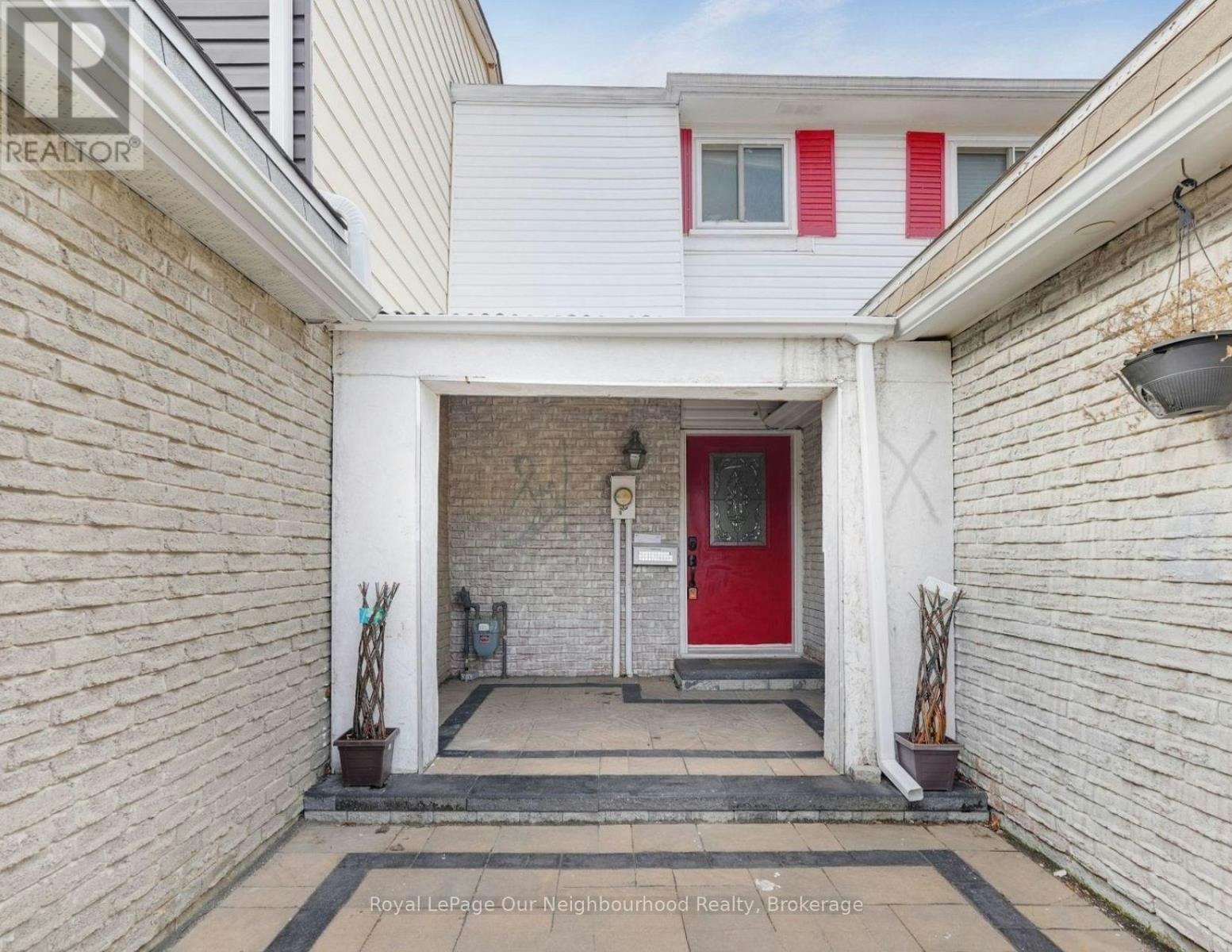 1669 Alwin Circle, Pickering, ON, L1V 2W1 - 2