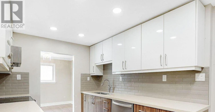 1669 Alwin Circle, Pickering, ON, L1V 2W1 - 10