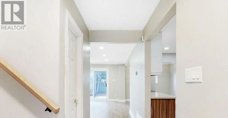 1669 Alwin Circle, Pickering, ON, L1V 2W1 - 14