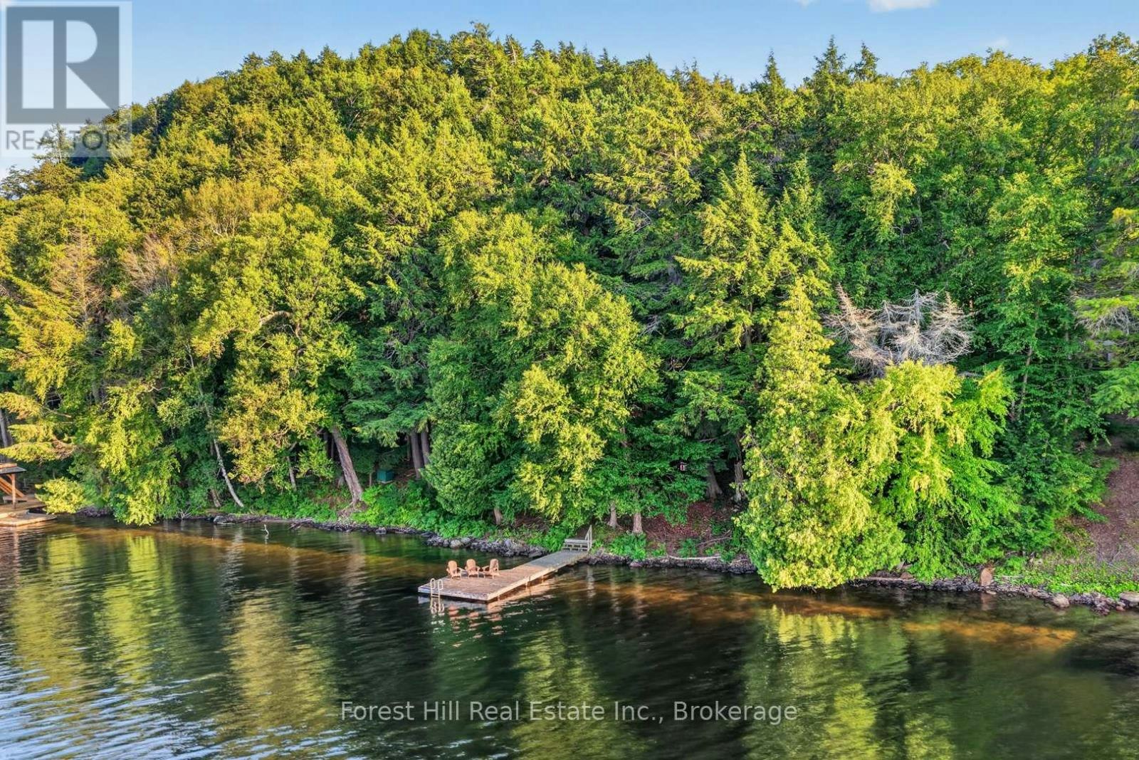 1110 Joseph Tapley Road, Lake of Bays, ON, P0A 1H0