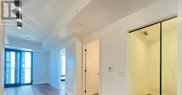 1112-91 Montclair Avenue, Toronto, ON, M5P 0B1 - 6