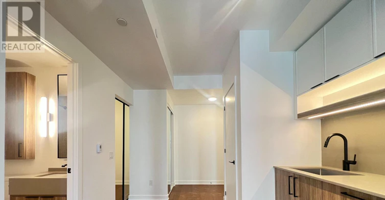 1112-91 Montclair Avenue, Toronto, ON, M5P 0B1 - 7