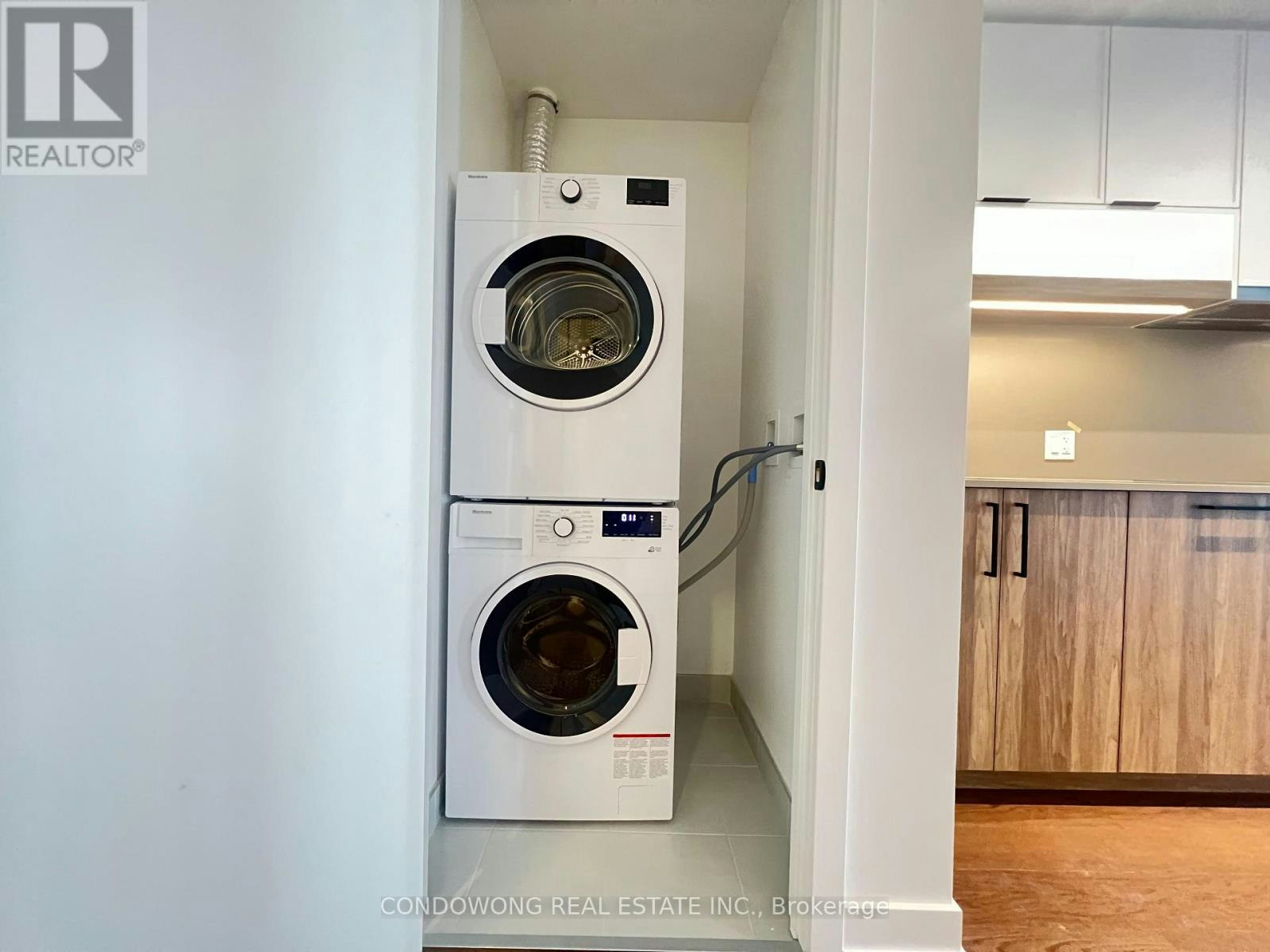 1112-91 Montclair Avenue, Toronto, ON, M5P 0B1 - 4