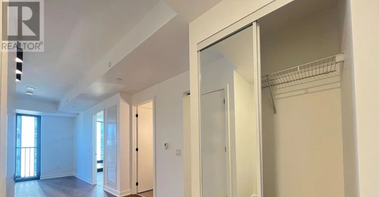 1112-91 Montclair Avenue, Toronto, ON, M5P 0B1 - 3