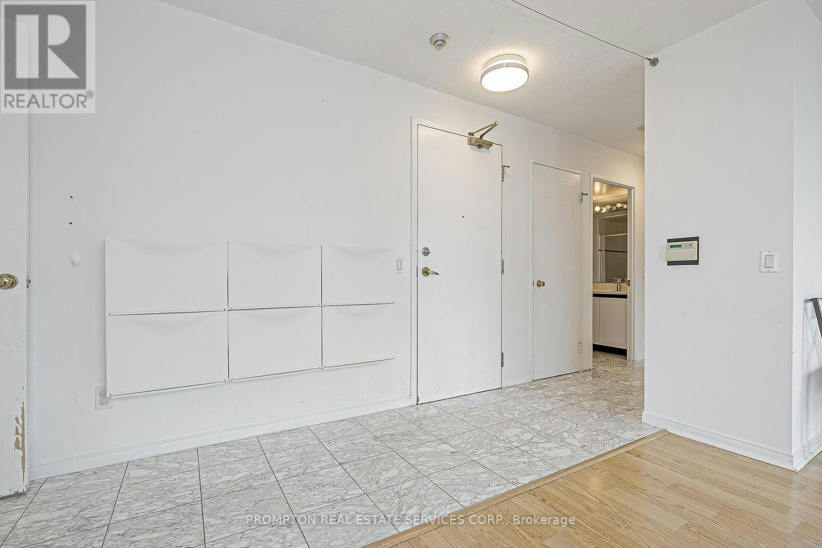 2009-238 Doris Avenue, Toronto, ON, M2N 6W1 - 2