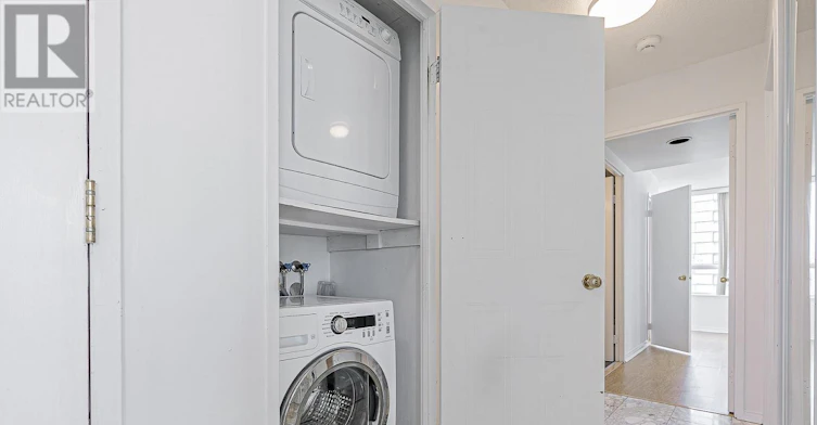 2009-238 Doris Avenue, Toronto, ON, M2N 6W1 - 15