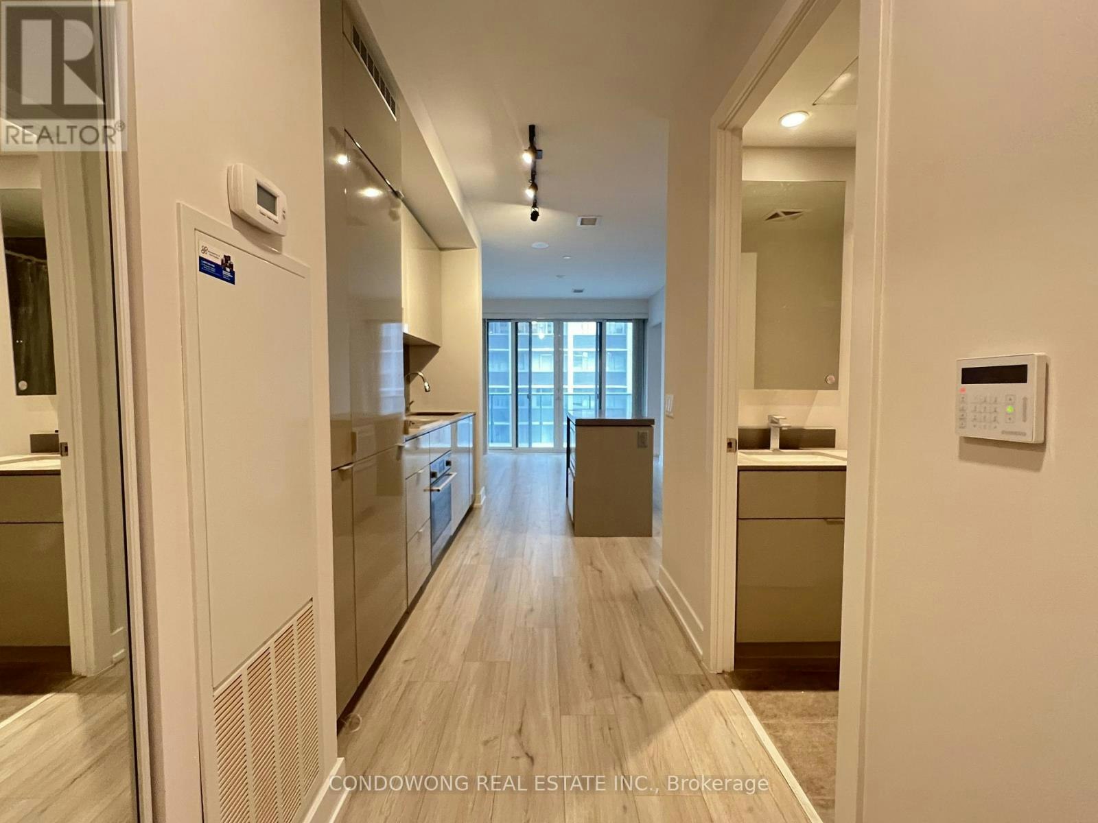 1110-7 Grenville Street, Toronto, ON, M4Y 0E9 - 14