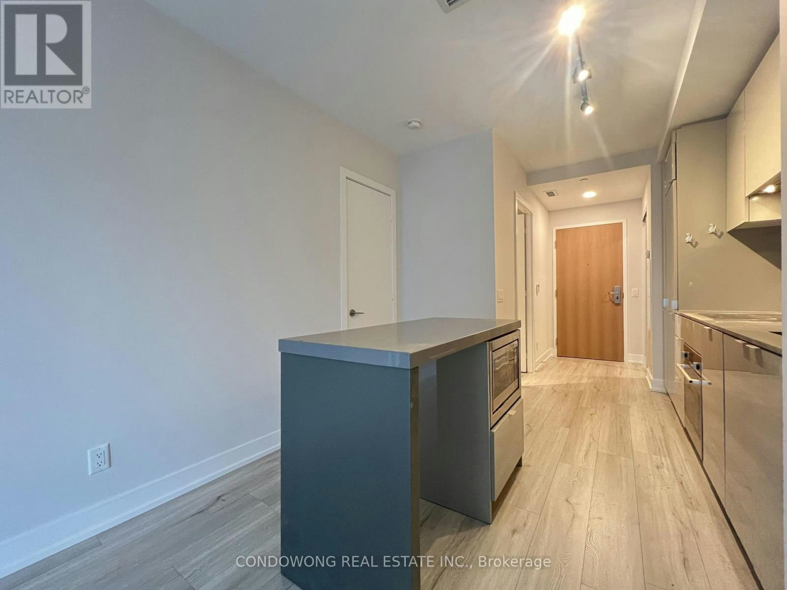 1110-7 Grenville Street, Toronto, ON, M4Y 0E9 - 5