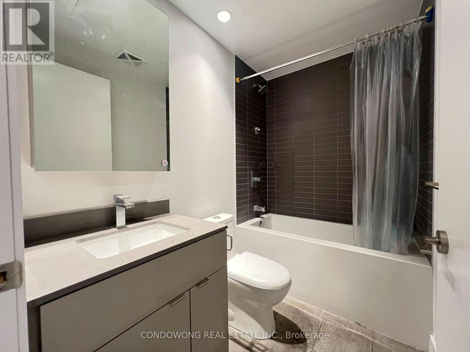 1110-7 Grenville Street, Toronto, ON, M4Y 0E9 - 12
