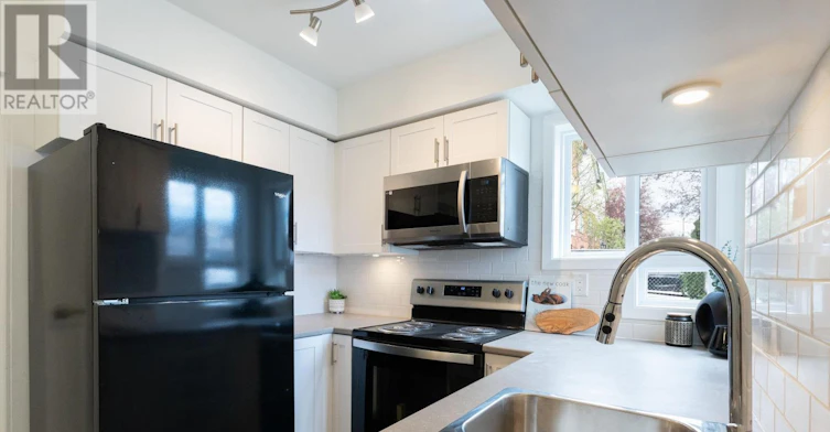 B17-240 Ormond Drive, Oshawa, ON, L1G 6T5 - 2