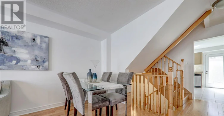 43 Kawneer Terrace, Toronto, ON, M1P 0C2 - 10