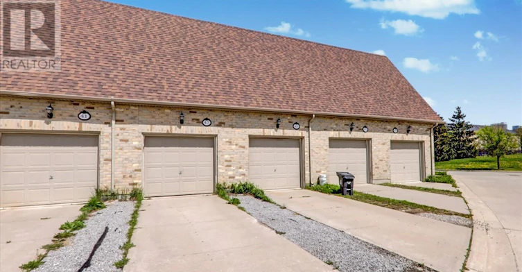 43 Kawneer Terrace, Toronto, ON, M1P 0C2 - 38
