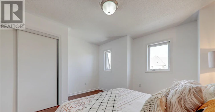 43 Kawneer Terrace, Toronto, ON, M1P 0C2 - 30