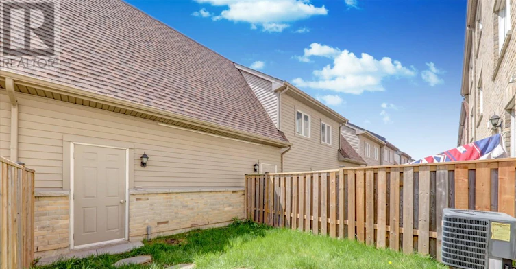 43 Kawneer Terrace, Toronto, ON, M1P 0C2 - 36