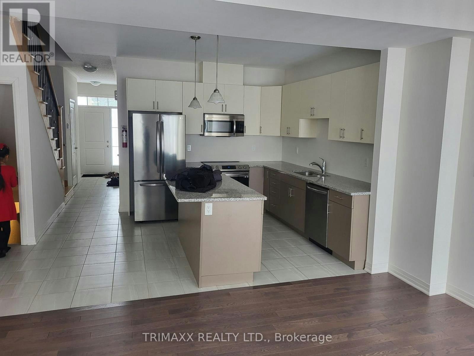 116 Middleton Street, Kintore, ON, N0M 2M0 - 2