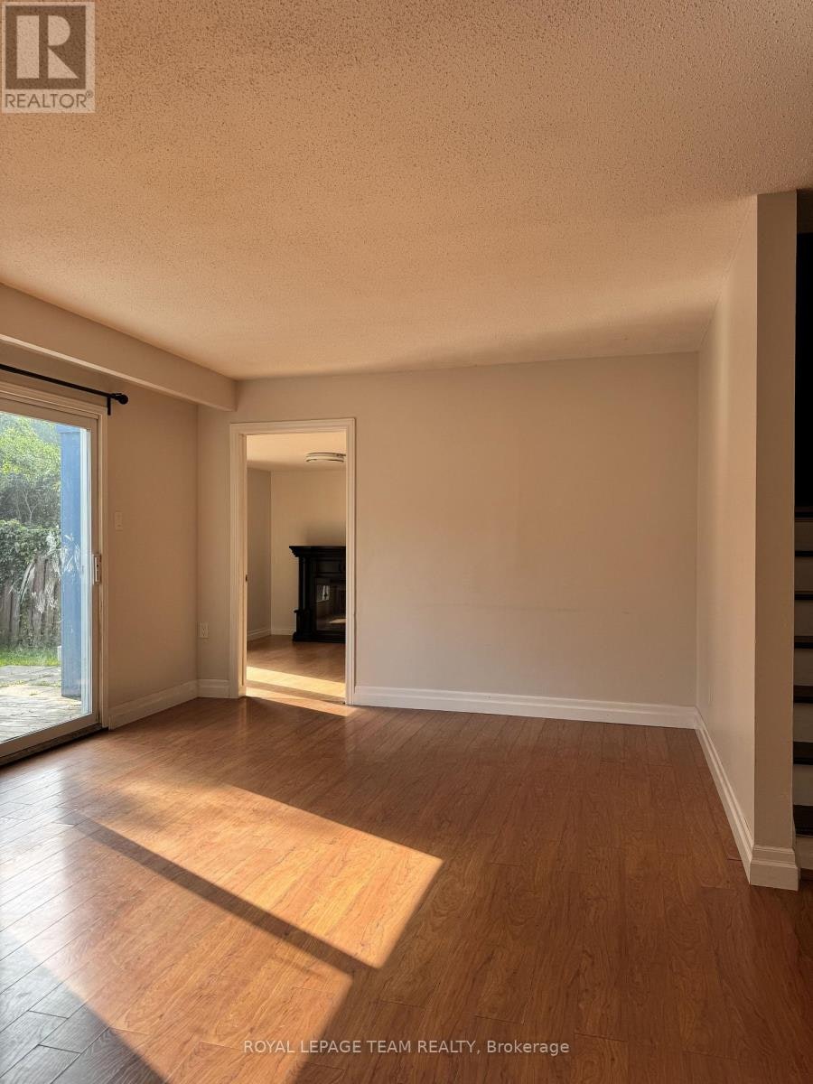 145 Penfield Drive, Ottawa, ON, K2K 1M4 - 12