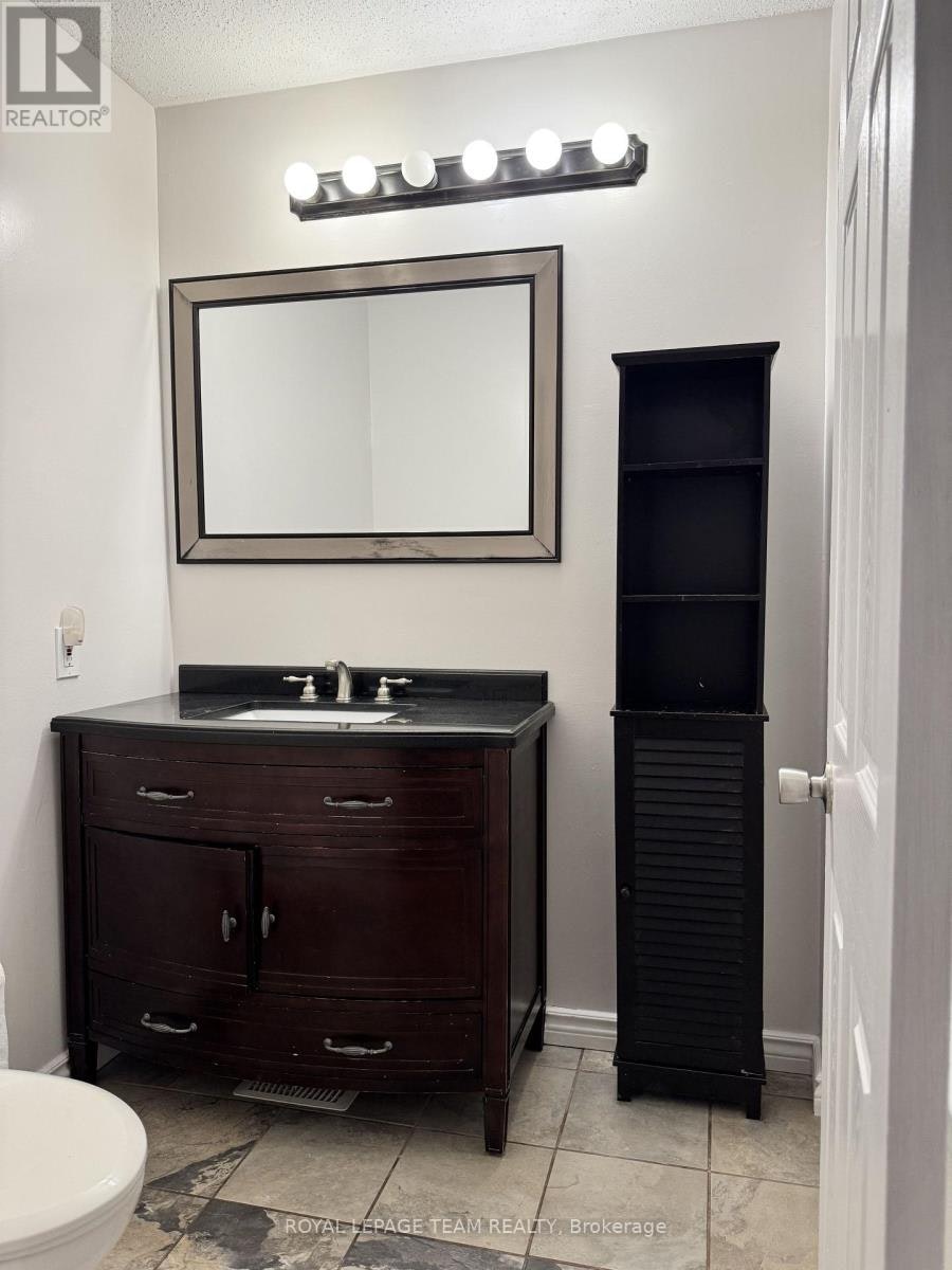 145 Penfield Drive, Ottawa, ON, K2K 1M4 - 19