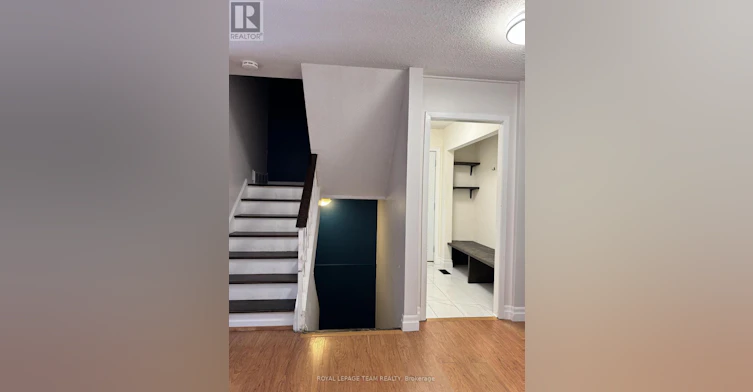 145 Penfield Drive, Ottawa, ON, K2K 1M4 - 4