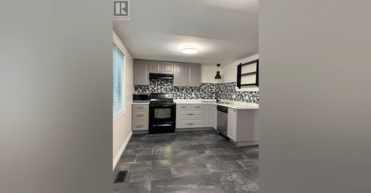 145 Penfield Drive, Ottawa, ON, K2K 1M4 - 7
