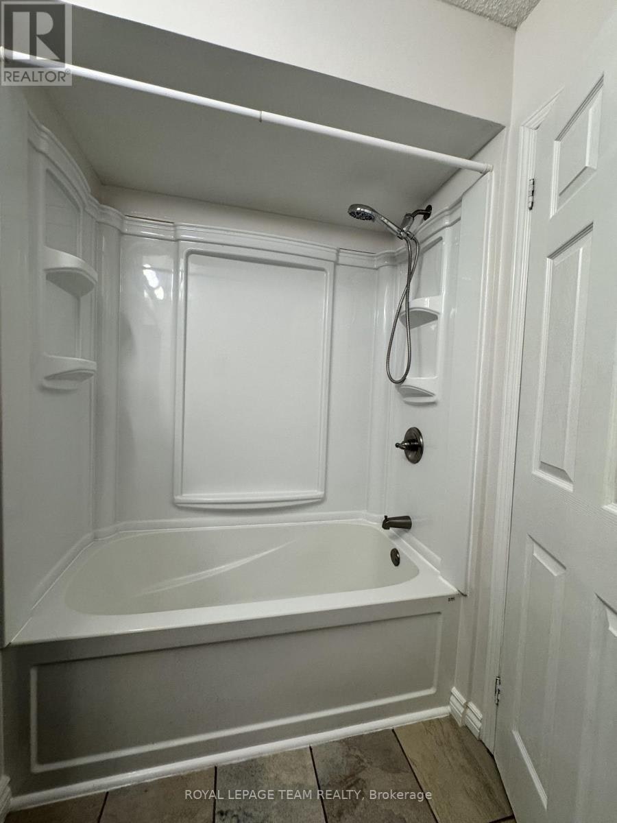 145 Penfield Drive, Ottawa, ON, K2K 1M4 - 20