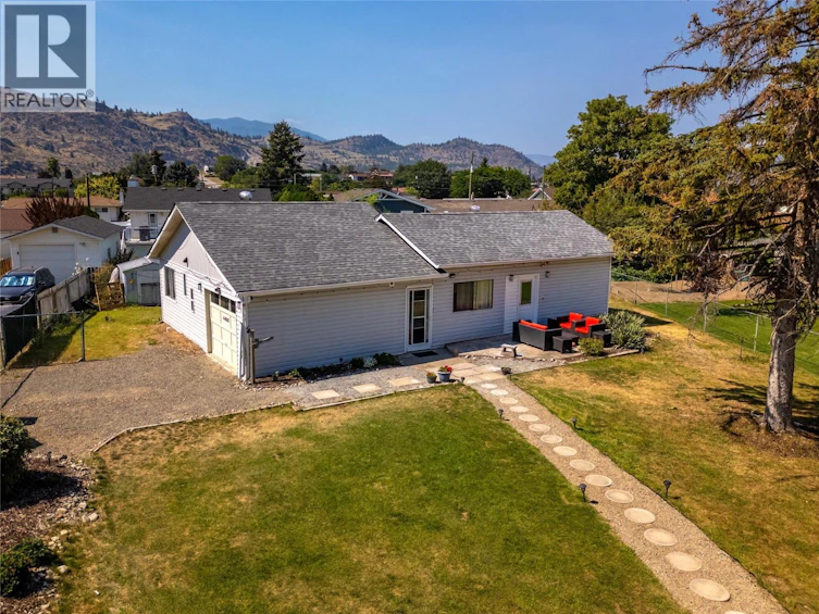 6488 Wolfcub Place Place, Oliver, BC, V0H 1T3