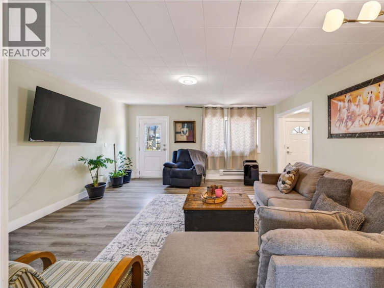 6488 Wolfcub Place Place, Oliver, BC, V0H 1T3 - 3