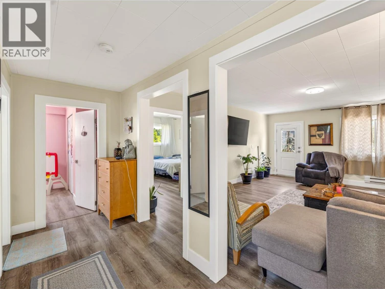 6488 Wolfcub Place Place, Oliver, BC, V0H 1T3 - 6