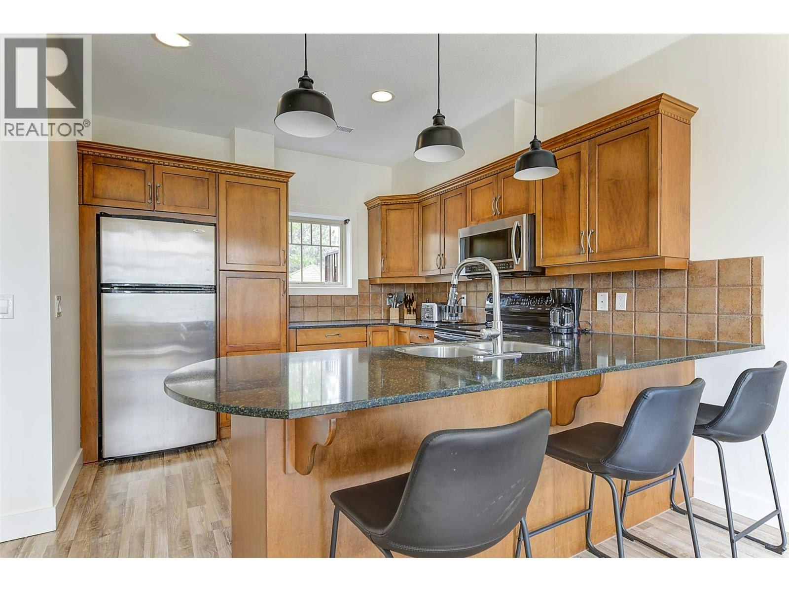 204-1795 Country Club Drive, Kelowna, BC, V1V 2V9 - 9