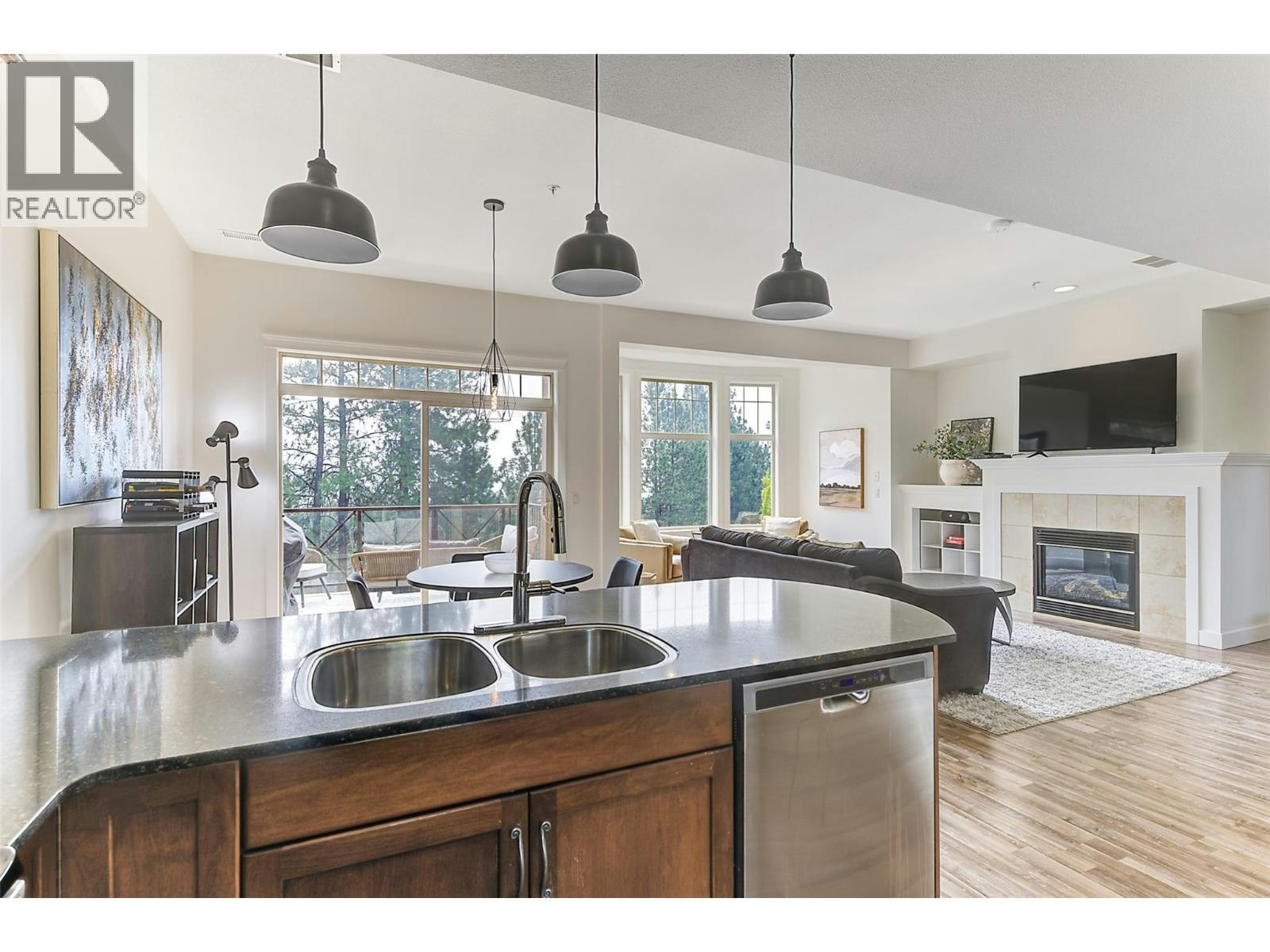 204-1795 Country Club Drive, Kelowna, BC, V1V 2V9 - 11
