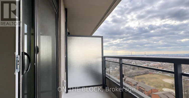 1911-286 Main Street, Toronto, ON, M4C 0B3 - 2