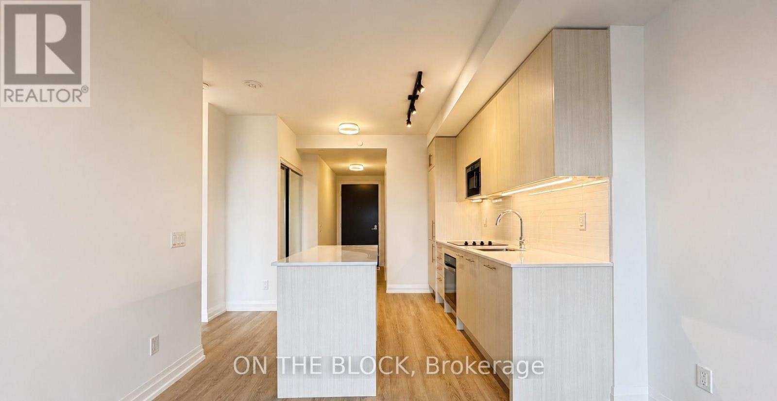 1911-286 Main Street, Toronto, ON, M4C 0B3 - 3
