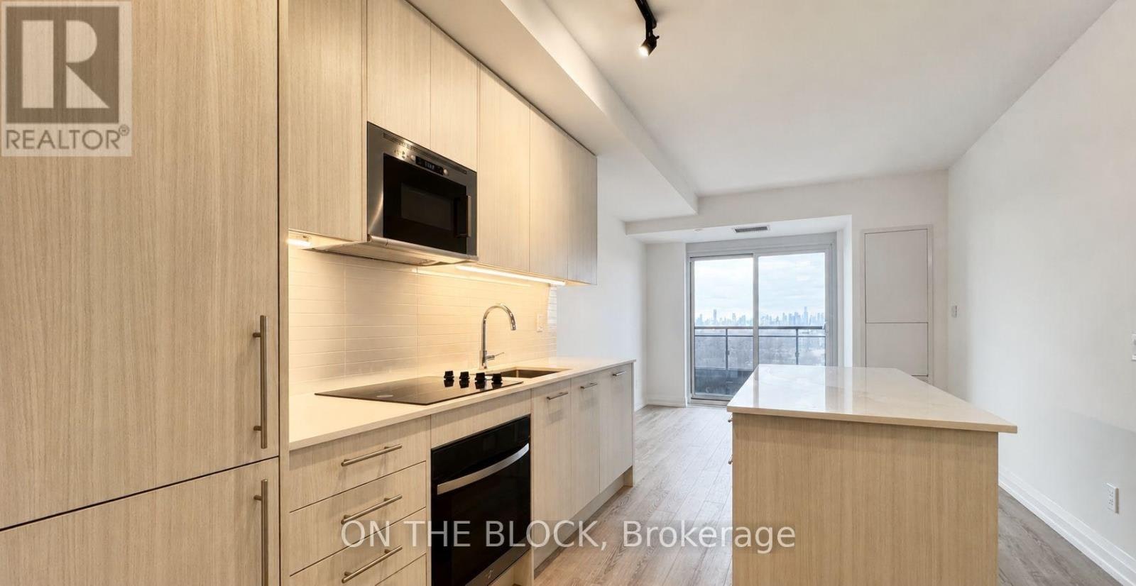 1911-286 Main Street, Toronto, ON, M4C 0B3 - 4