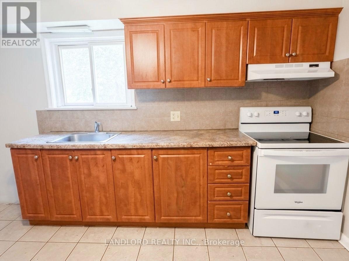 A-65 Fairfield Avenue, Toronto, ON, M8W 1R6 - 5