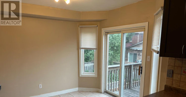 UPPER-598 Dolly Bird Lane, Mississauga, ON, L5W 1G7 - 11