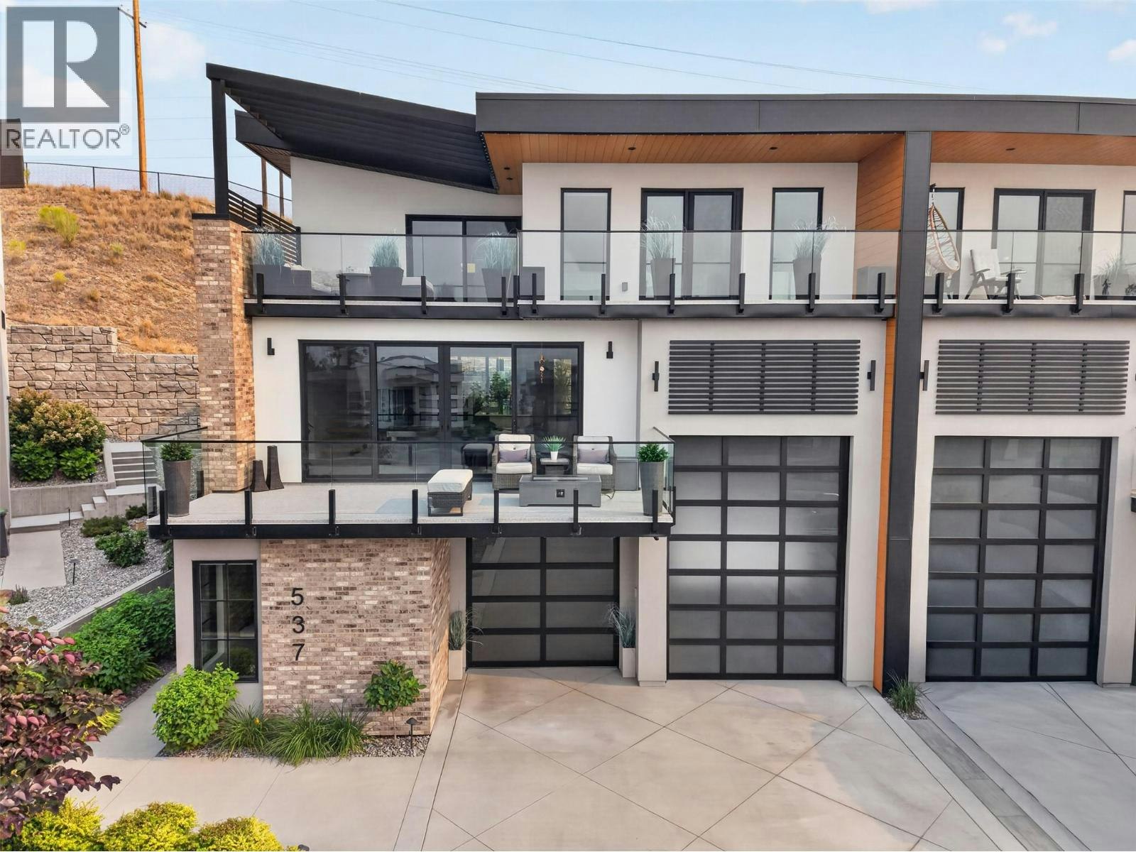 537 Hawes Court, Kelowna, BC, V1W 5C5