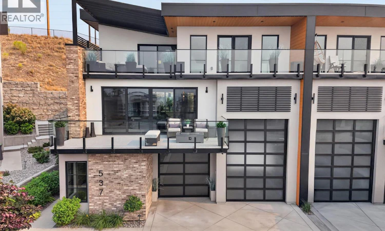 537 Hawes Court