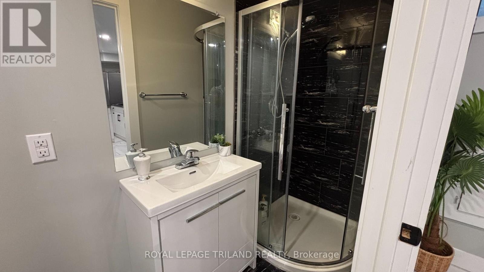 4-325 George Street, Port Stanley, ON, N5L 1C5 - 7