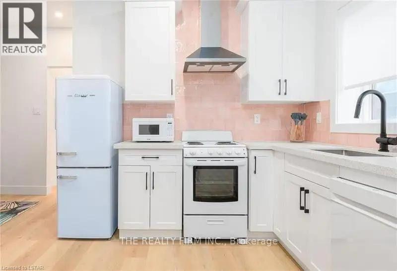 3-304 Oxford Street E, London, ON, N6A 1V4 - 9