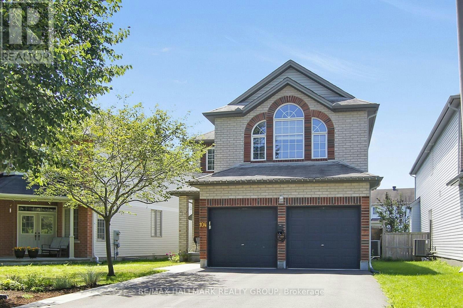 104 Strathcarron Crescent, Ottawa, ON, K2K 0C7