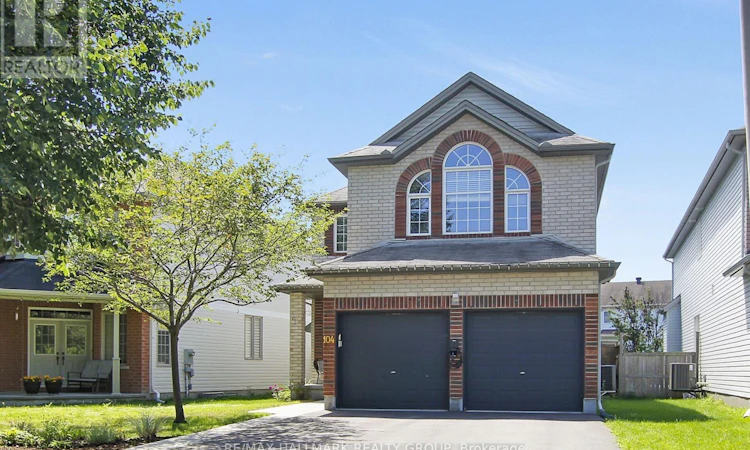 104 Strathcarron Crescent