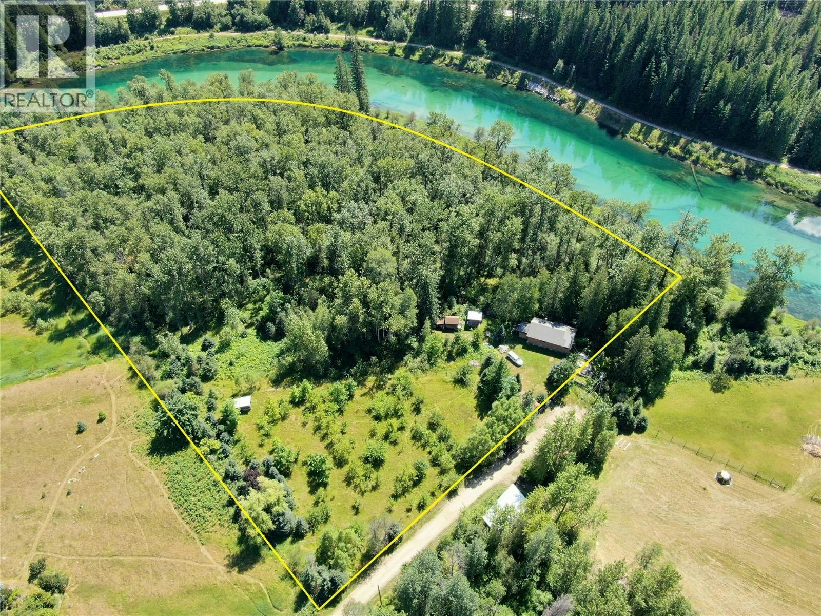 6268 Picard Road, Appledale, BC, V0G 2J0