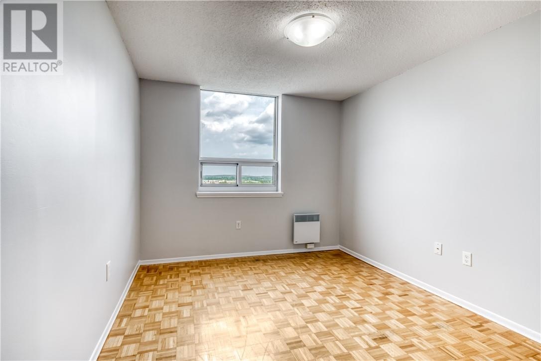 PH4-901 Lasalle Boulevard, Greater Sudbury, ON, P3A 1X7 - 11