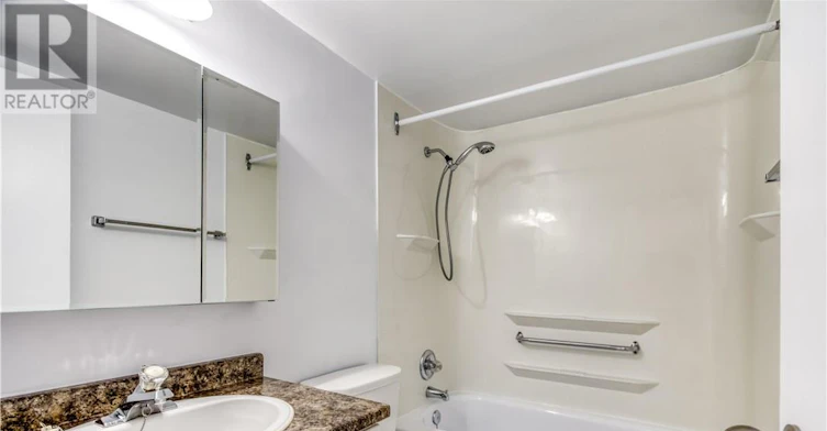PH4-901 Lasalle Boulevard, Greater Sudbury, ON, P3A 1X7 - 12