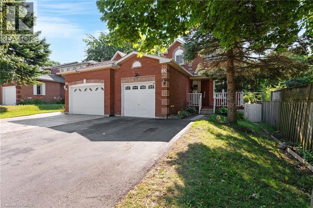 100 Anglerock Drive, Cambridge, ON, N1T 1L9
