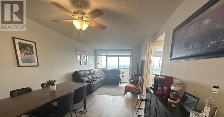1402-1000 The Esplanade Road N, Pickering, ON, L1V 6V4 - 5